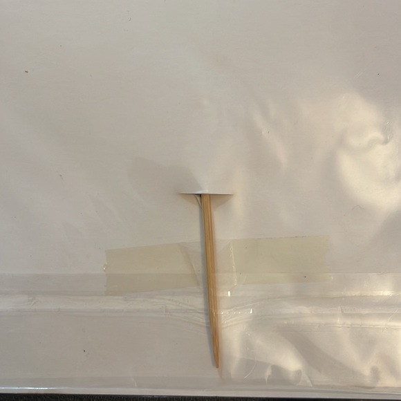 Diamond Glitter Mr & Mrs Cake Topper, Gold, 6-1/2-Inch (Gold) - Picture 5 of 9